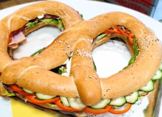 Feinkost Brezen „Fleisch“